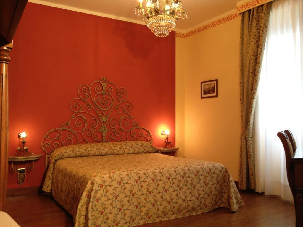 La Dependance Hotel Menaggio Room photo